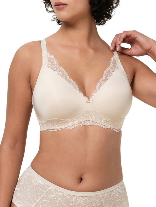 Bralette préformée sans armatures AMOURETTE CHARM Triumph