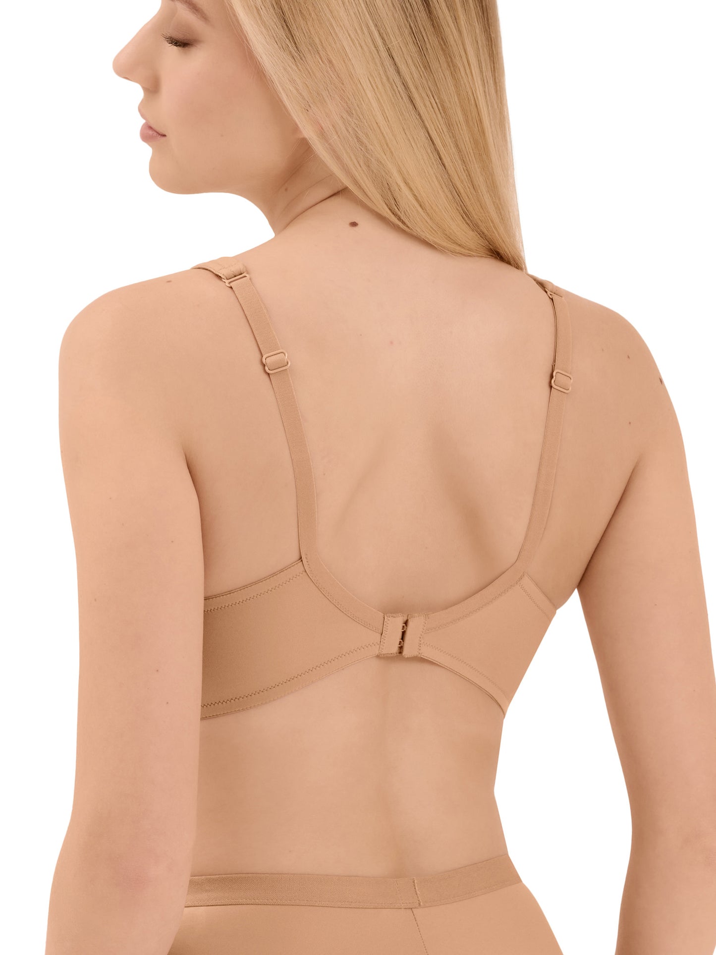 Soutien-gorge préformé décolleté profond sans armatures Maya Lisca