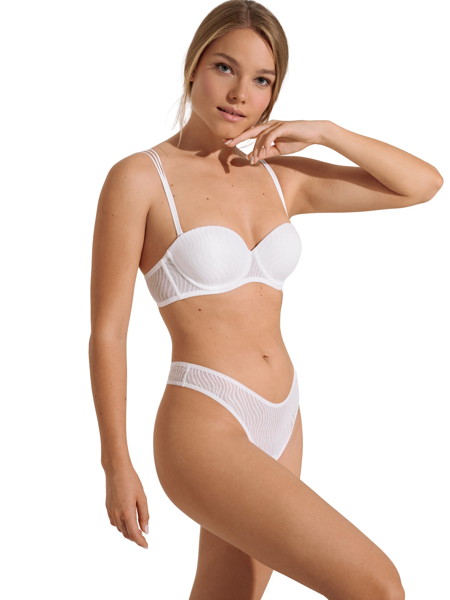 Soutien-gorge bandeau balconnet préformé Nikki Lisca