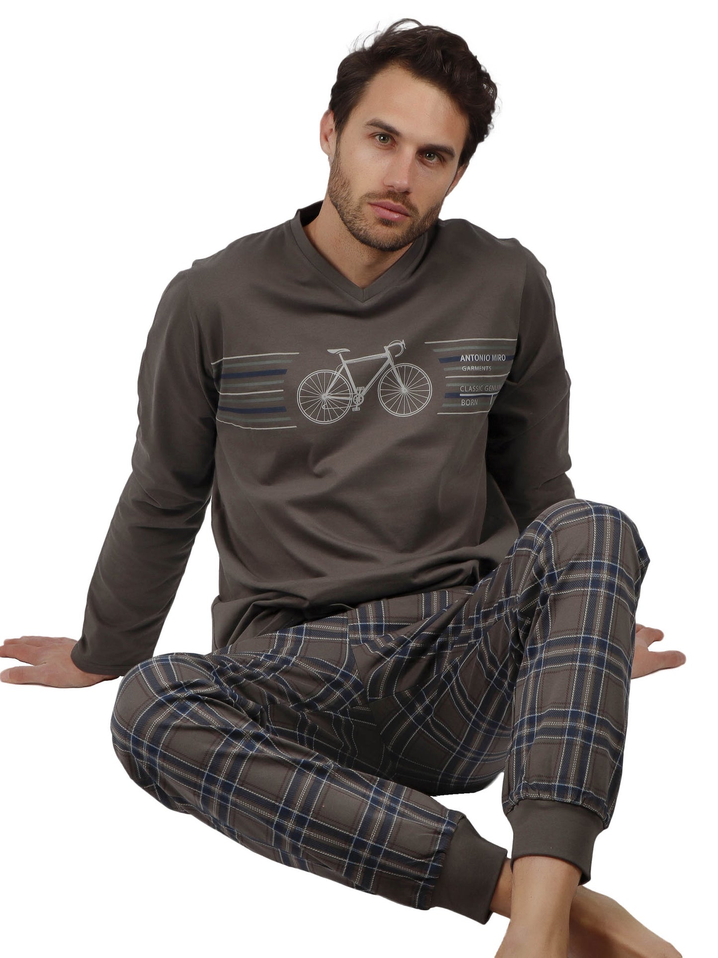 Pyjama tenue d'intérieur pantalon et haut Velo Antonio Miro Admas